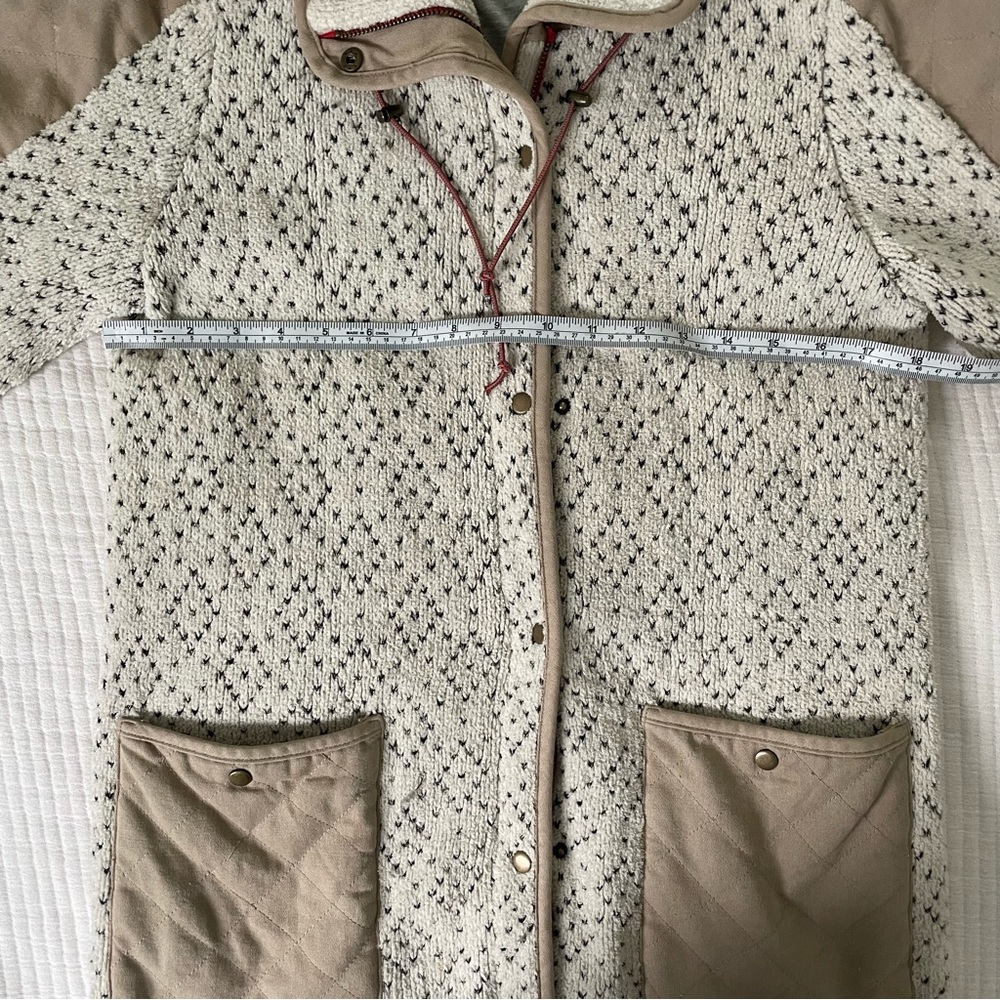 Sleeping on Snow Anthro Jacket - Picture 7 of 8